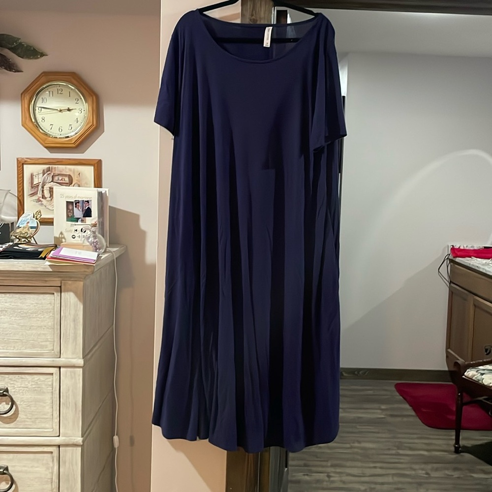 Navy midi dress